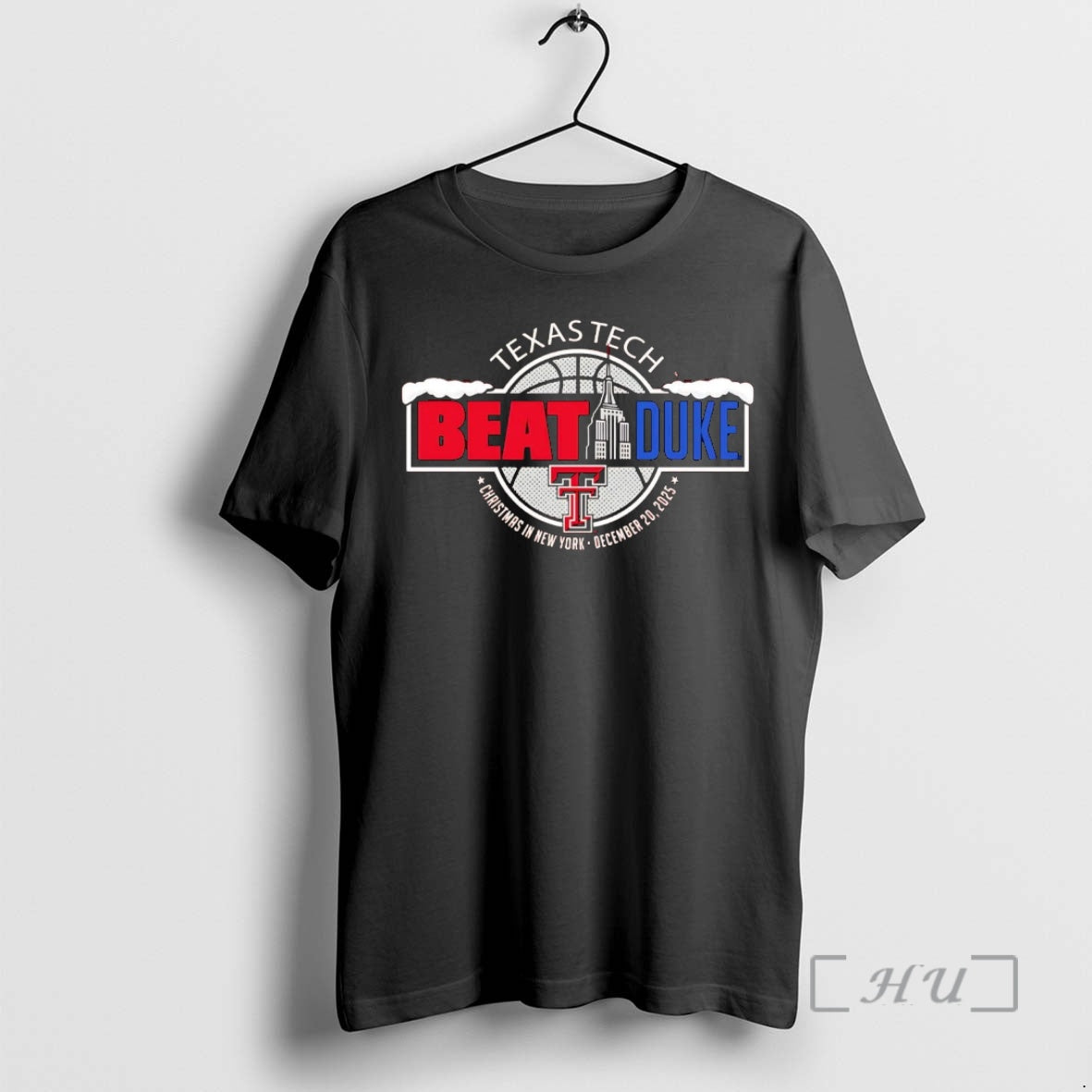 Trending Texas Tech Red Raiders Beat Duke 2025 Christmas In New York Premium T Shirts Hoodie, Sweatshirt | InkNestWear.com