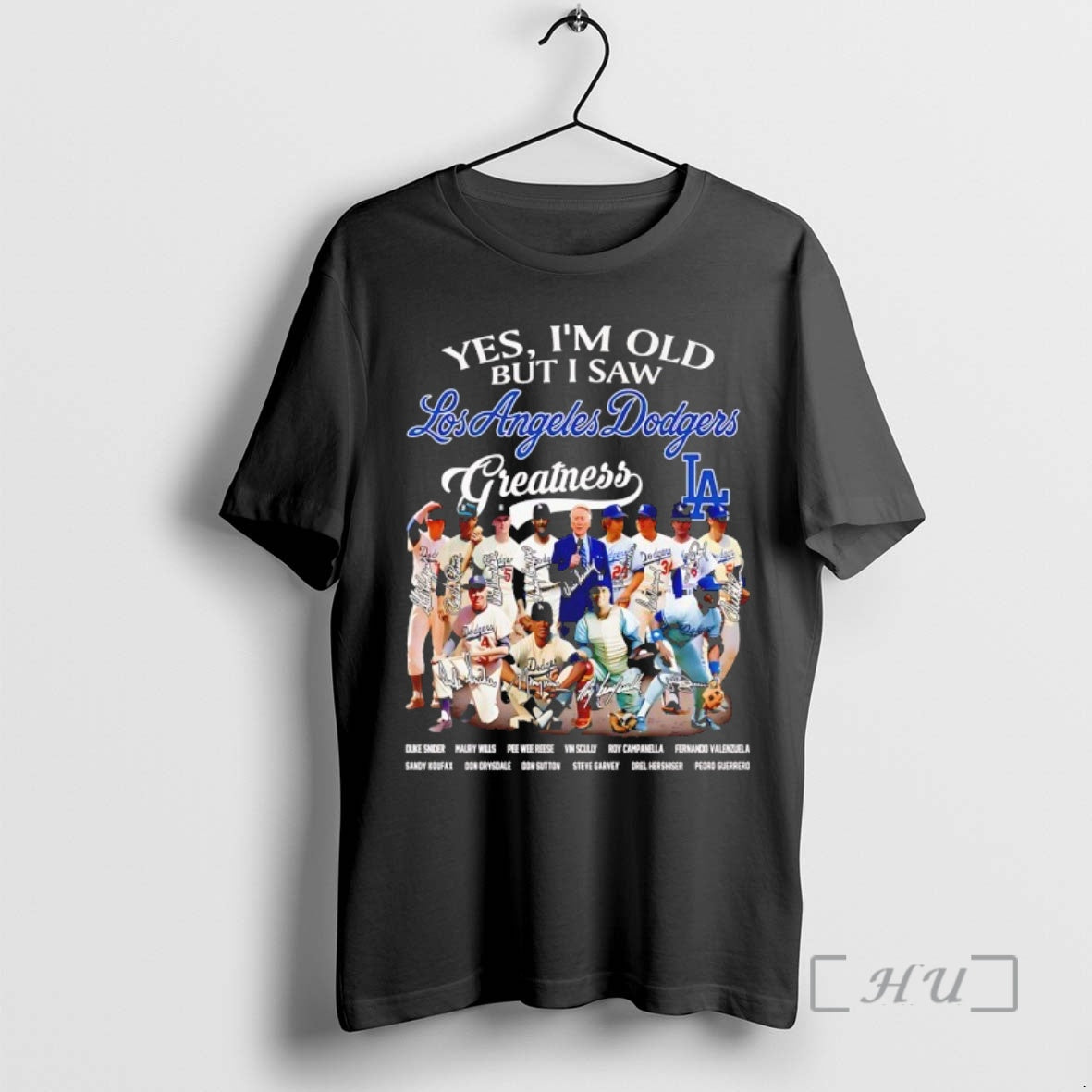 Trending Yes Im Old But I Saw Los Angeles Dodgers Greatness Players Signature Premium T-Shirts, Hoodie, Sweatshirt