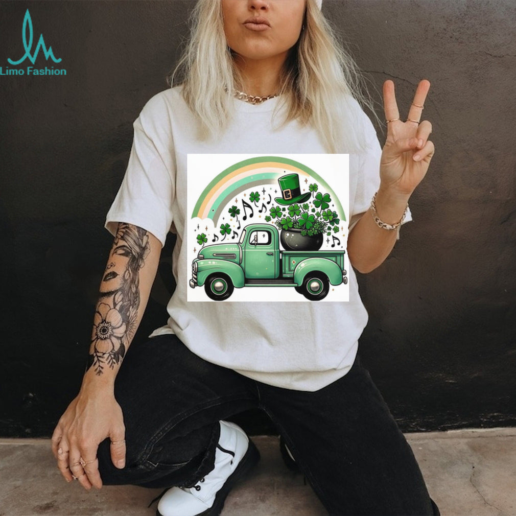 Vintage Green Pickup Truck with Pot of Gold and Shamrocks T Shirt