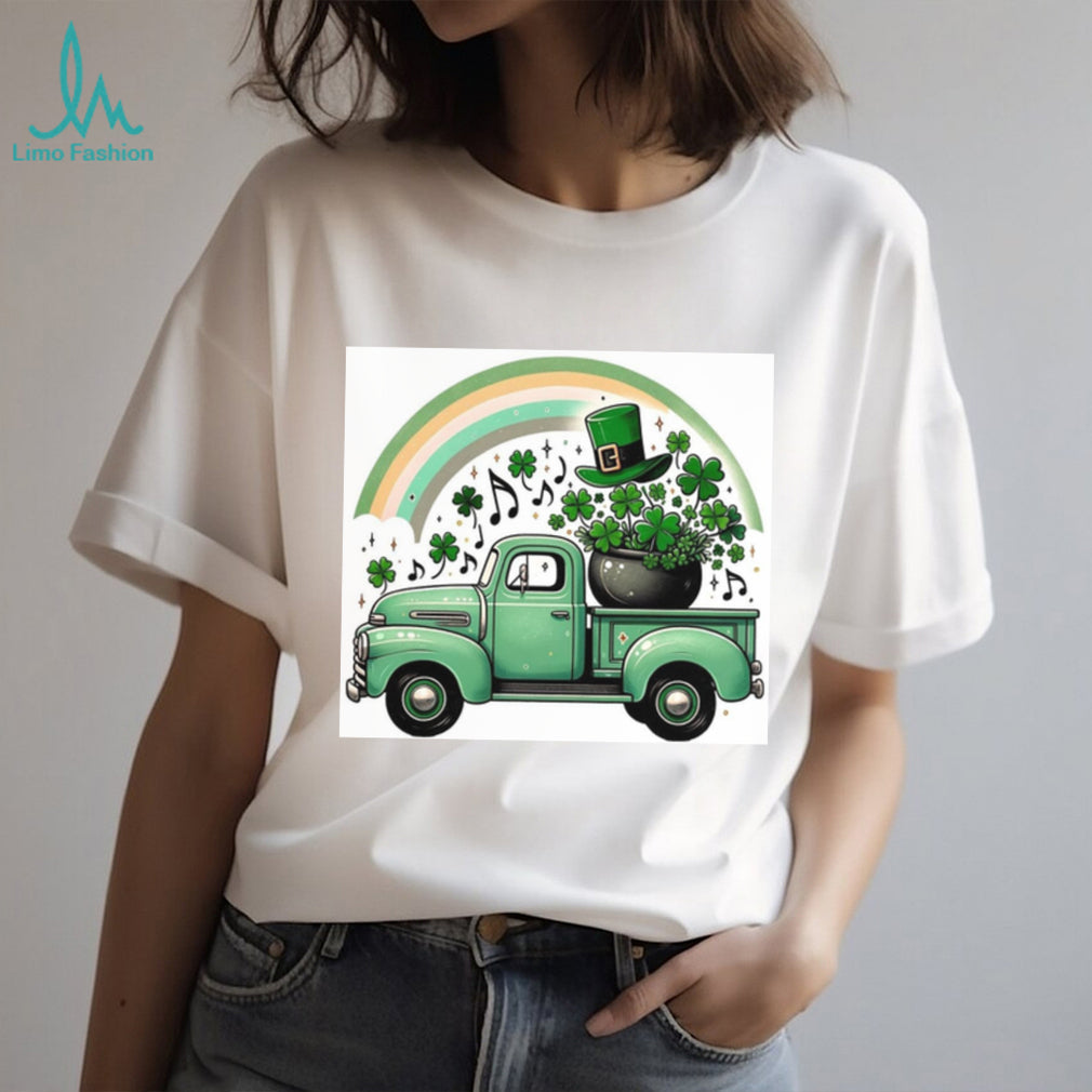 Vintage Green Pickup Truck with Pot of Gold and Shamrocks T Shirt