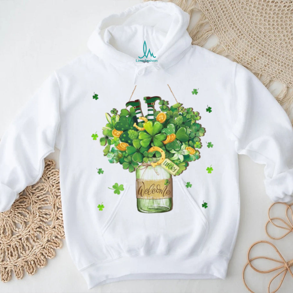 Welcome Lucky Mason Jar Shamrock Bouquet St. Paddy’s Day Art T Shirt