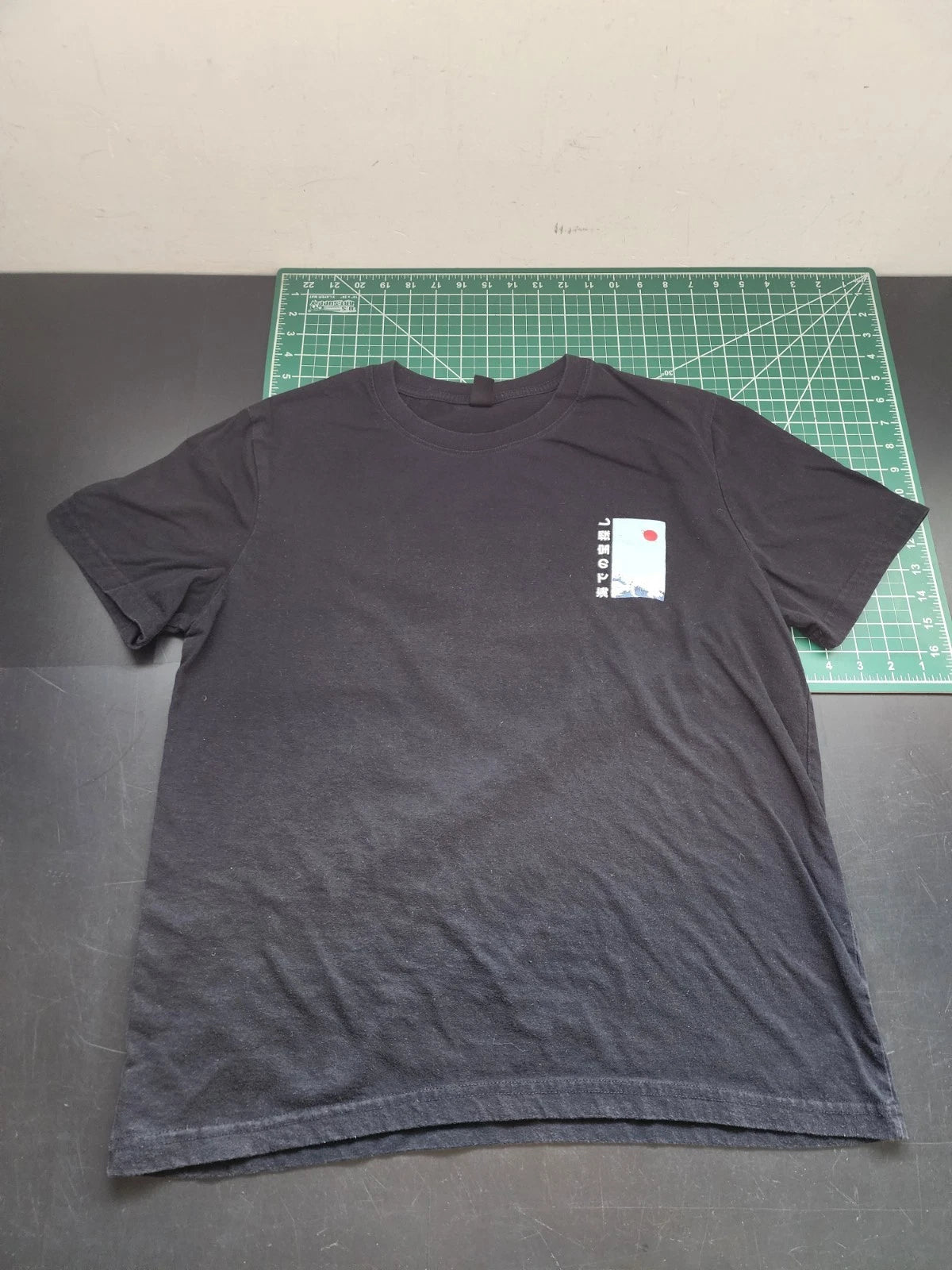 Rumwe Shirt Mens Medium Black Wave Short Sleeves Graphic Tee