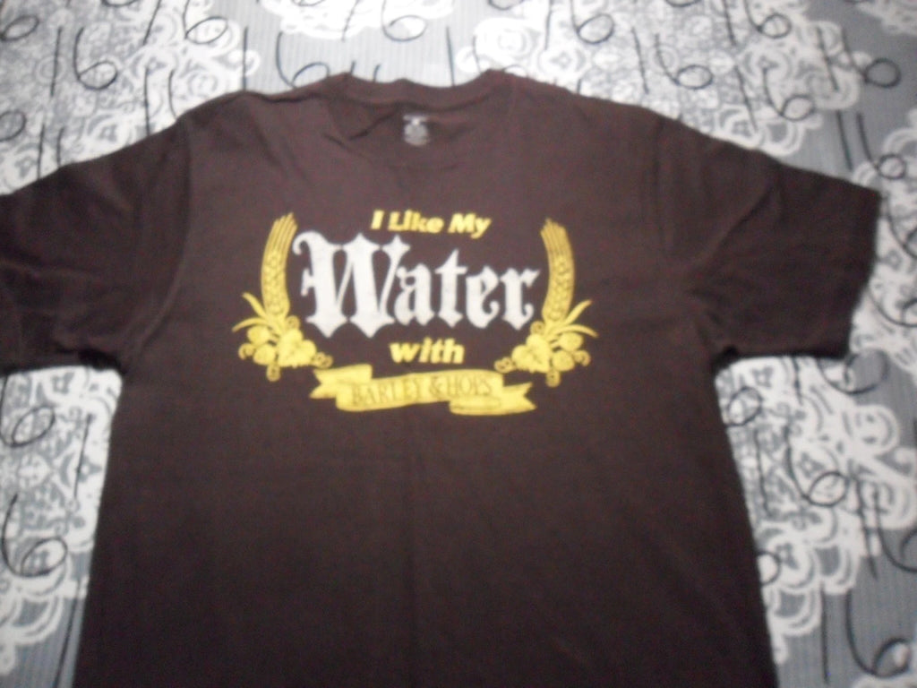 Large- NWOT Barley & Hops T- Shirt