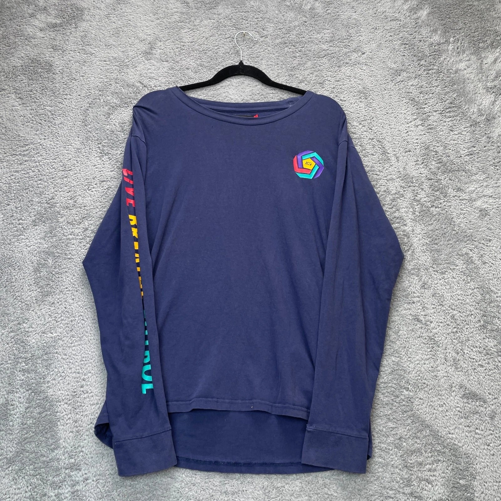 Live Breathe Futbol Shirt Mens Medium Blue Graphic Soccer Football Athleisure