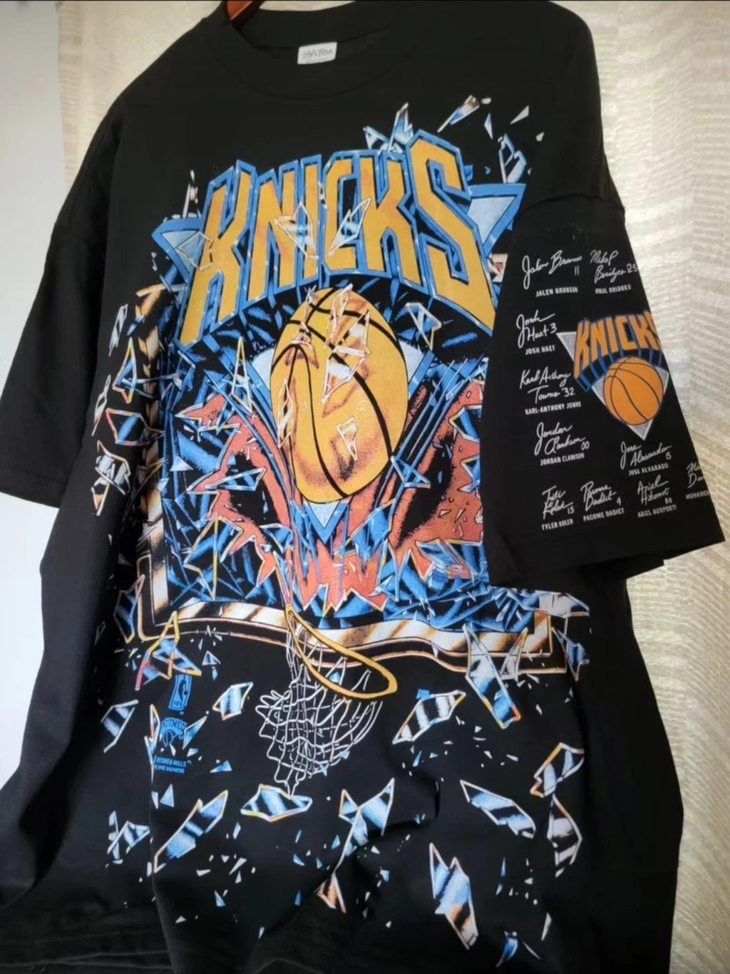 KNICKS SHATTERED BACKBOARD ON A SHAKA HEAVYWEIGHT GARMET SHIRT "MODERN"