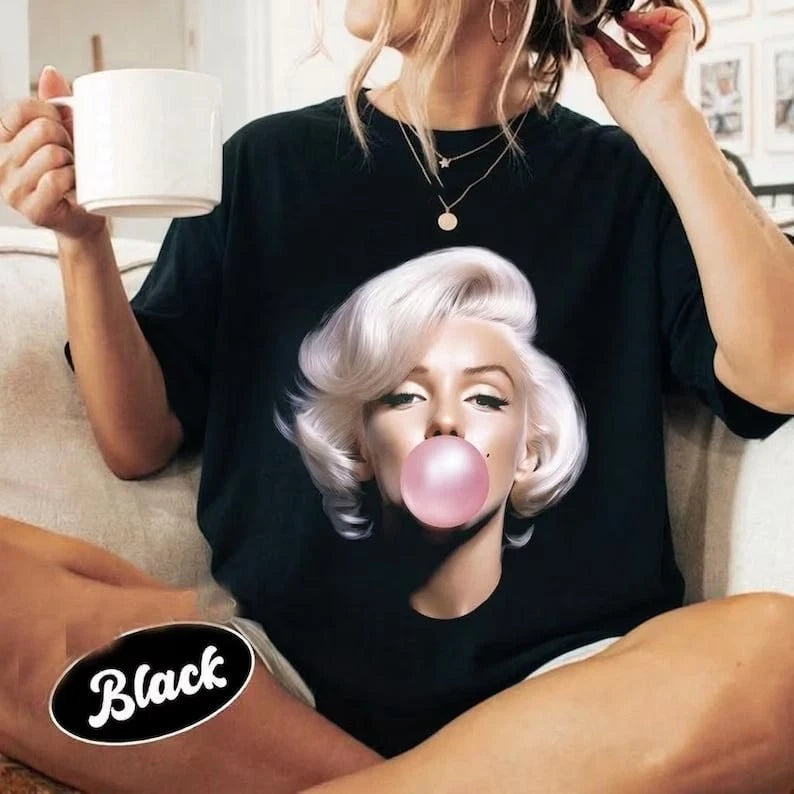 Retro 90s Marilyn Monroe Bubblegum Shirt, Vintage Graphic Tee, Unisex Top
