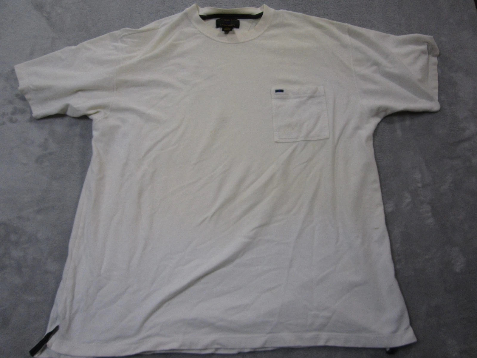 Alexander Julian Colours Shirt Mens 2XL White Pocket Tee Cotton Casual Crewneck
