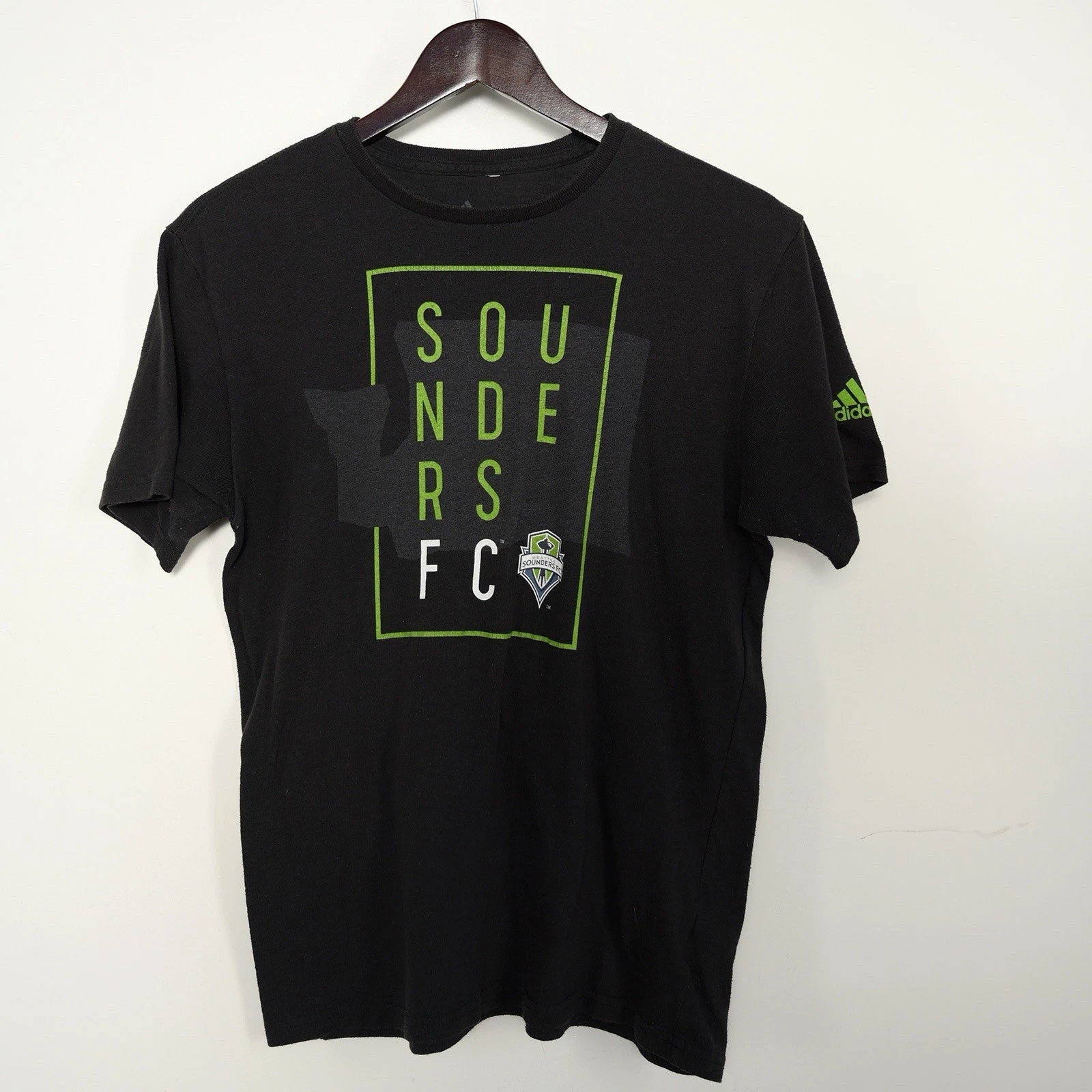 Seattle Sounders Adidas Men’s S. Black W/Logo Graphic Print Short Sleeve T-Shirt