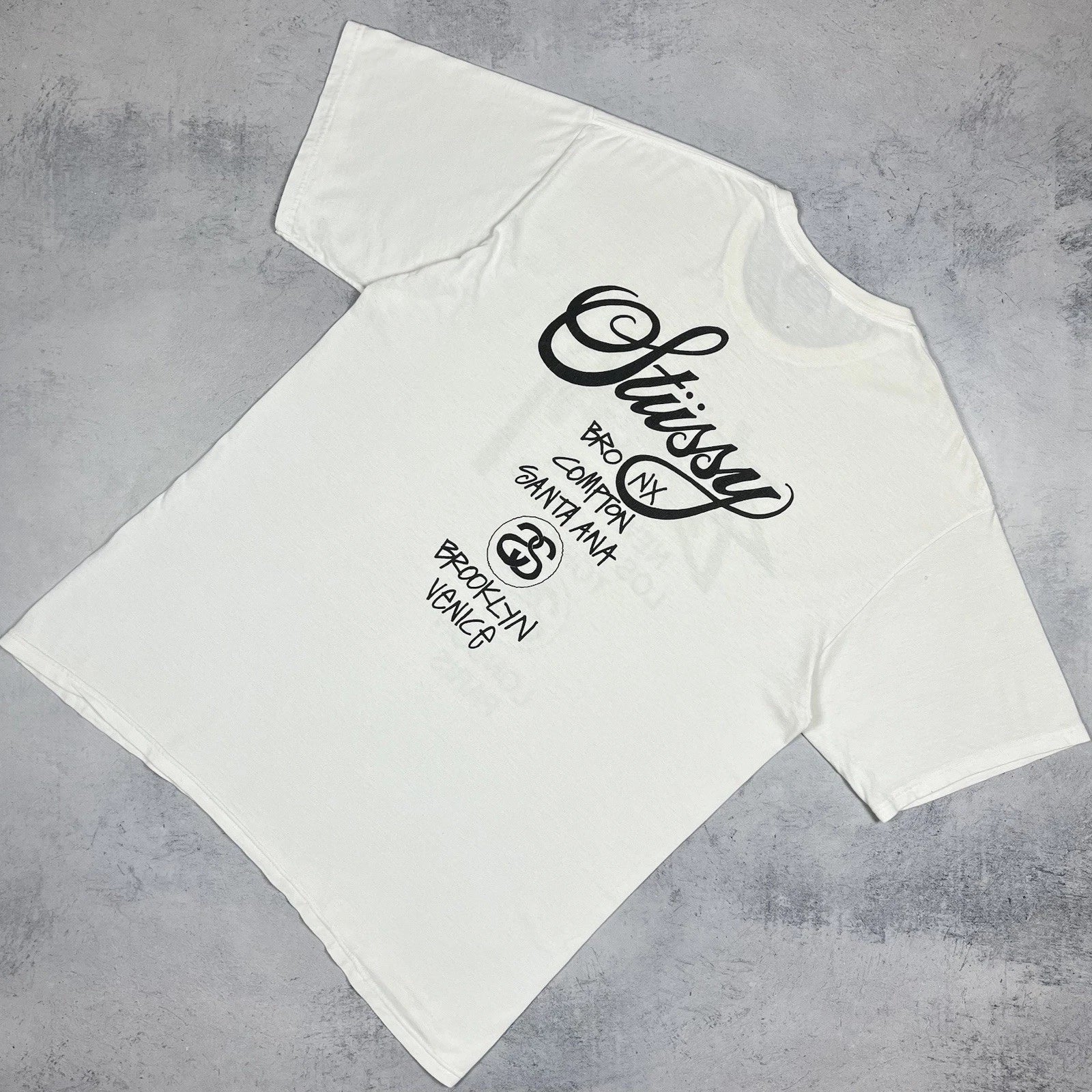 Stussy World Tour Graffiti Big Logo Short Sleeve T Shirt 2000s White Size XL Y2K