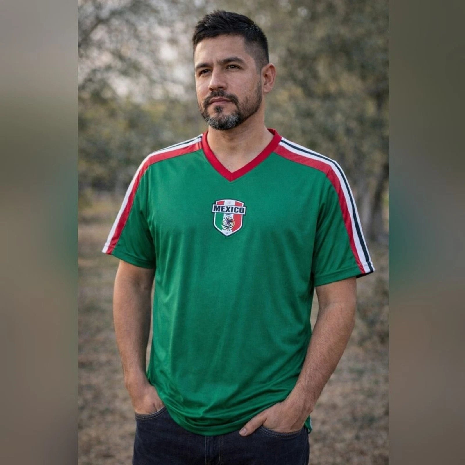Icon Sports Mexico Soccer Jersey Green Short Sleeve V-Neck Men Large