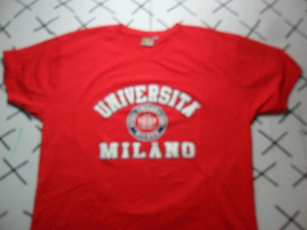 XL Universita MilanoT Shirt