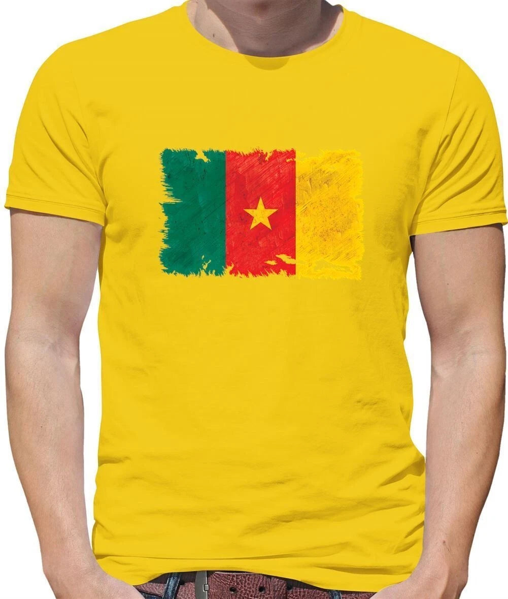 Cameroon Grunge Flag - Men's T-Shirt - Yaounde Travel Country Africa Cameroonian
