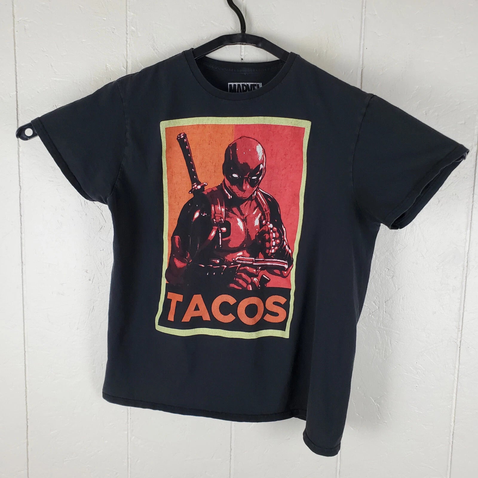 Deadpool Shirt Mens Large Black Graphic Crew Neck Short Sleeve Stretch Pullover