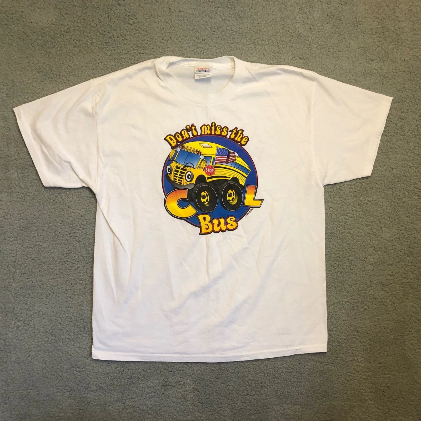 Vintage Hanes 2003 Nelsonville York Bus Rodeo Cool Bus Graphic T-Shirt Mens L