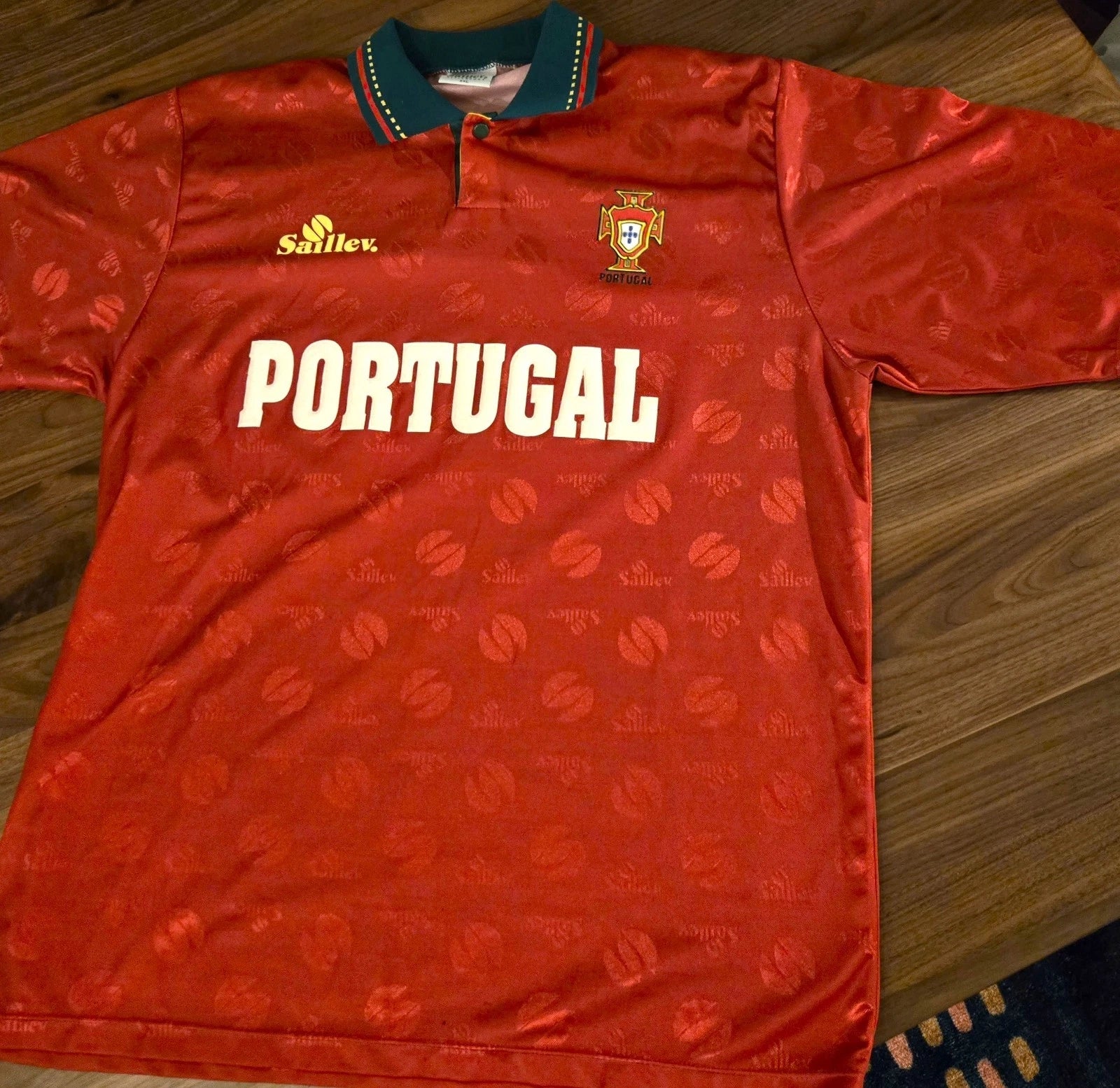 Portugal Vintage 1990's Football Jersey Saillev Shirt *Rare* (2XL slim)