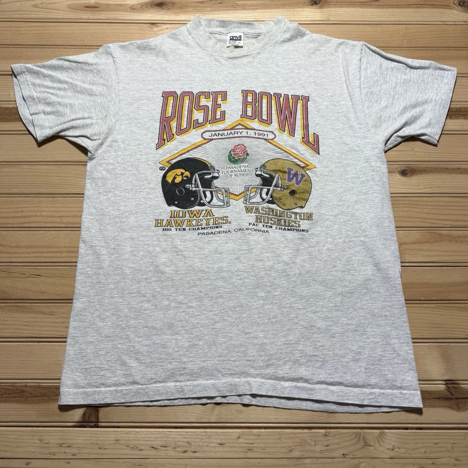 VTG 1991 Washington Huskies Iowa Hawkeyes Rose Bowl Shirt BVD Sz Large STAINED