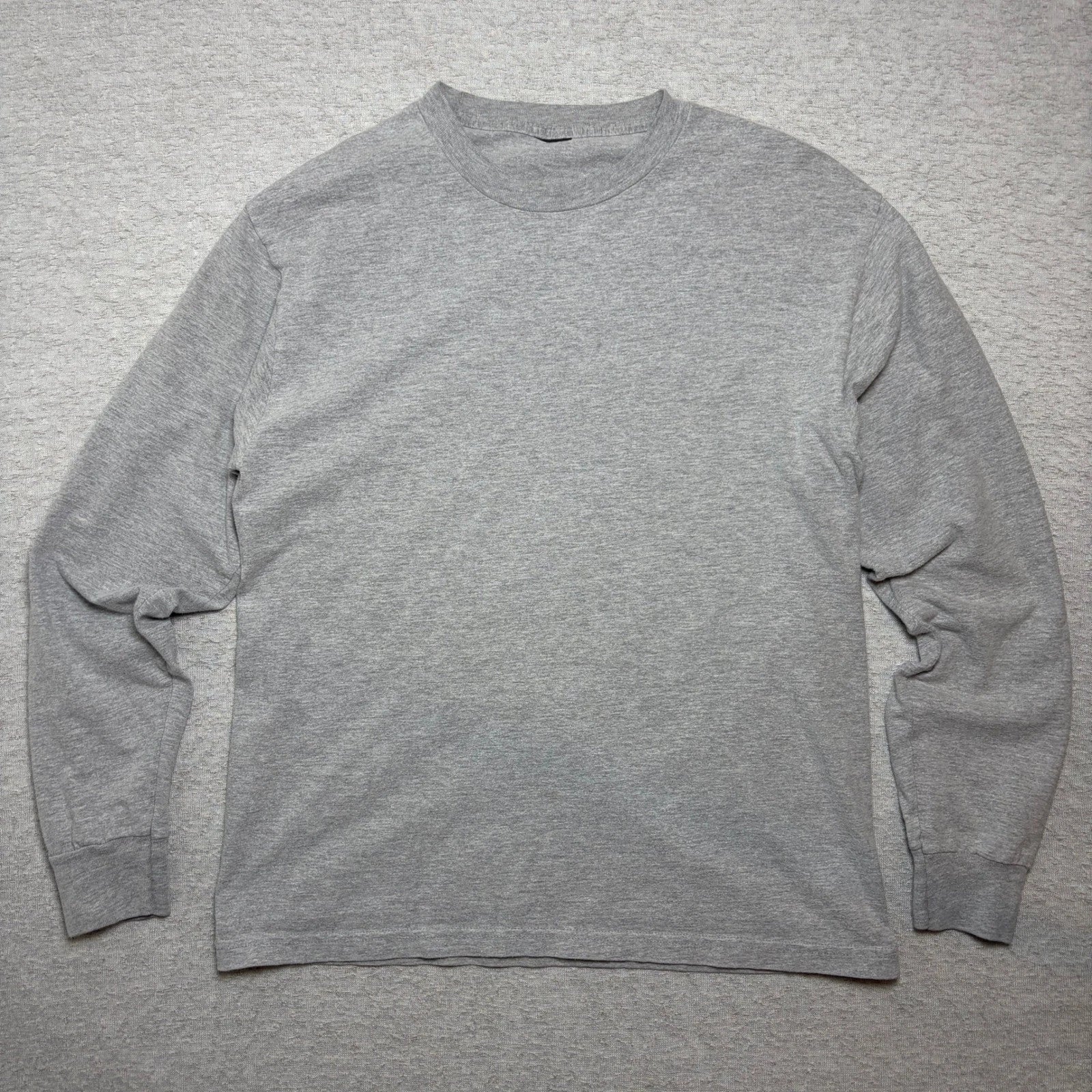 Mens Long Sleeve T-Shirt Large Gray Minimalist Crew Neck Basic Tee