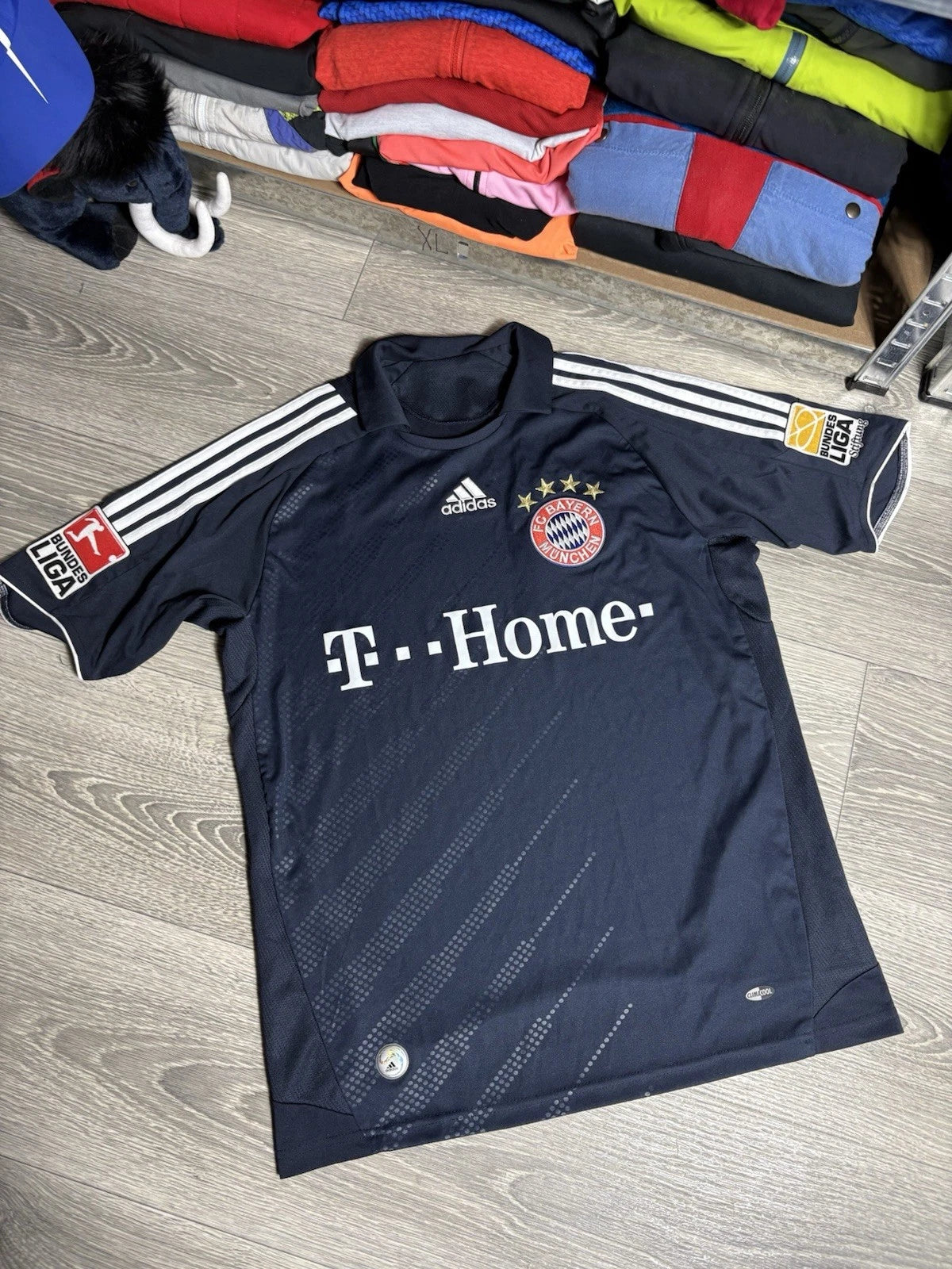 Bayern Munich 2008/10 away football shirt jersey Adidas Boys size XL 176 Soccer