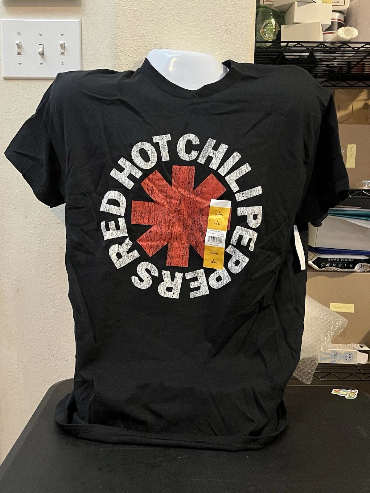 Red Hot Chili Peppers T-shirt Size L