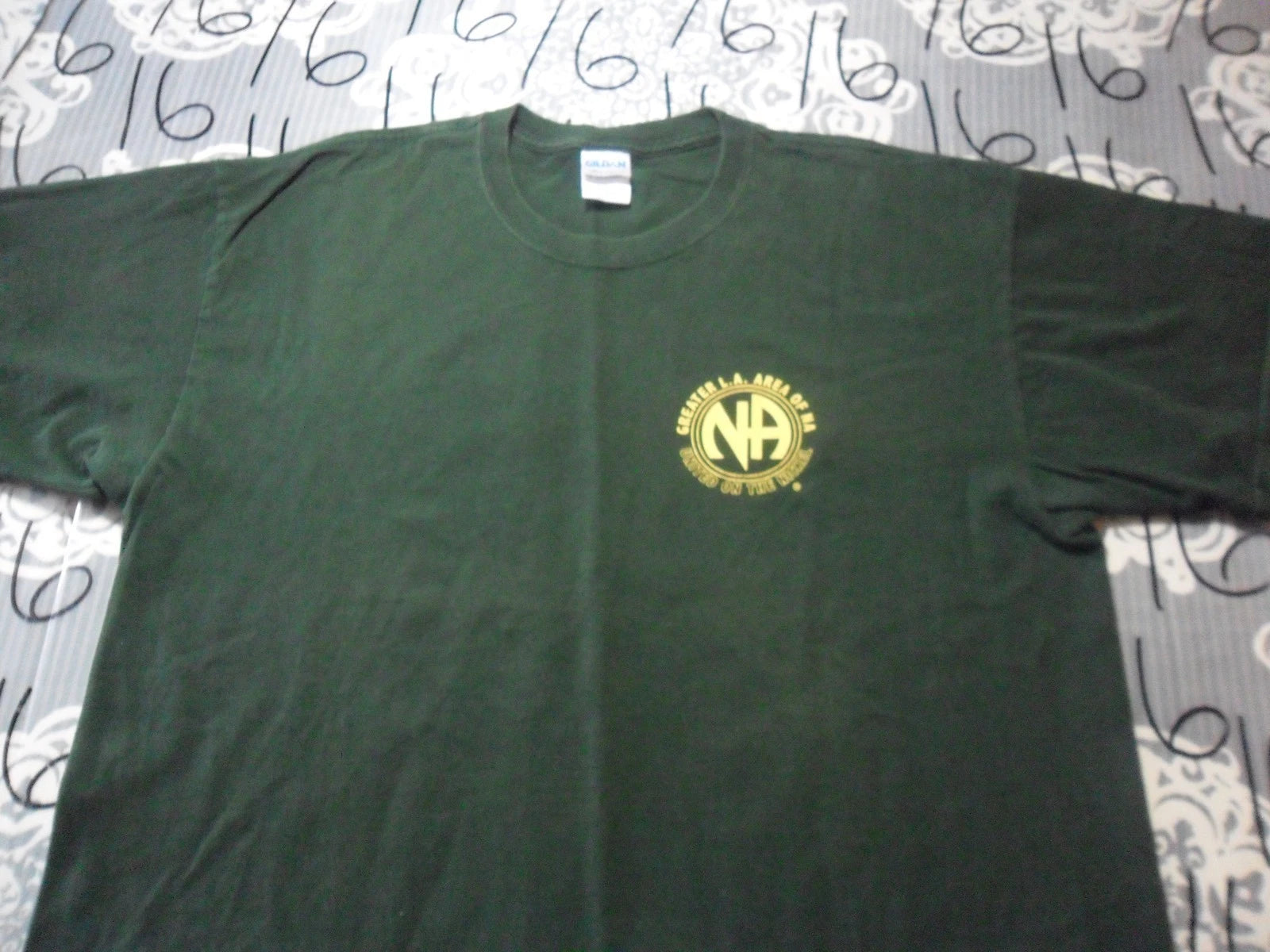 XL- Greater LA  N/A Lightly Cracked Graphics T- Shirt