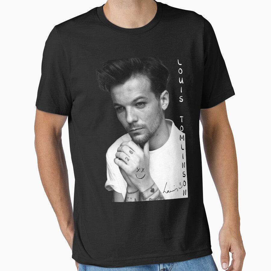 LOUIS TOMLINSON - Stylish Louis - Black and White by InnovyaDesigns