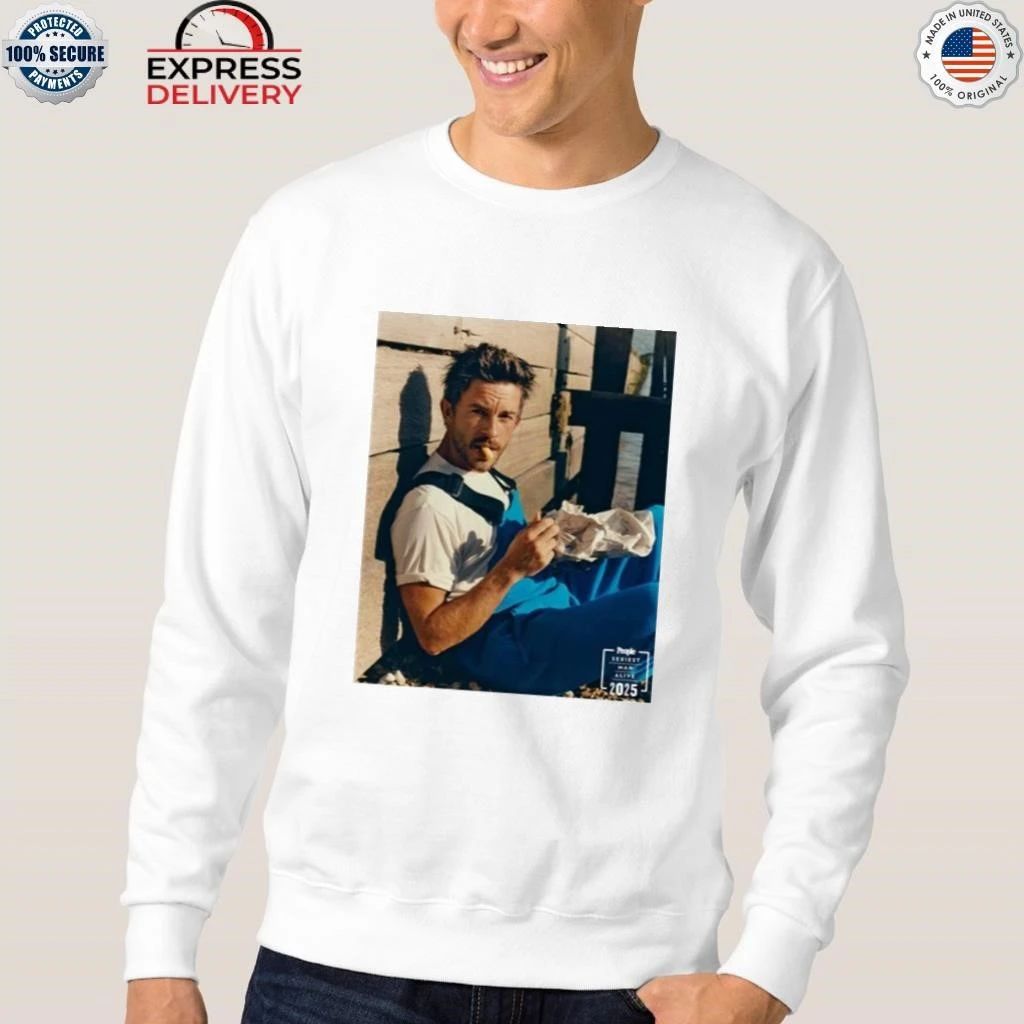 2025 Jonathan Bailey People Sexiest Man Alive Shirt
