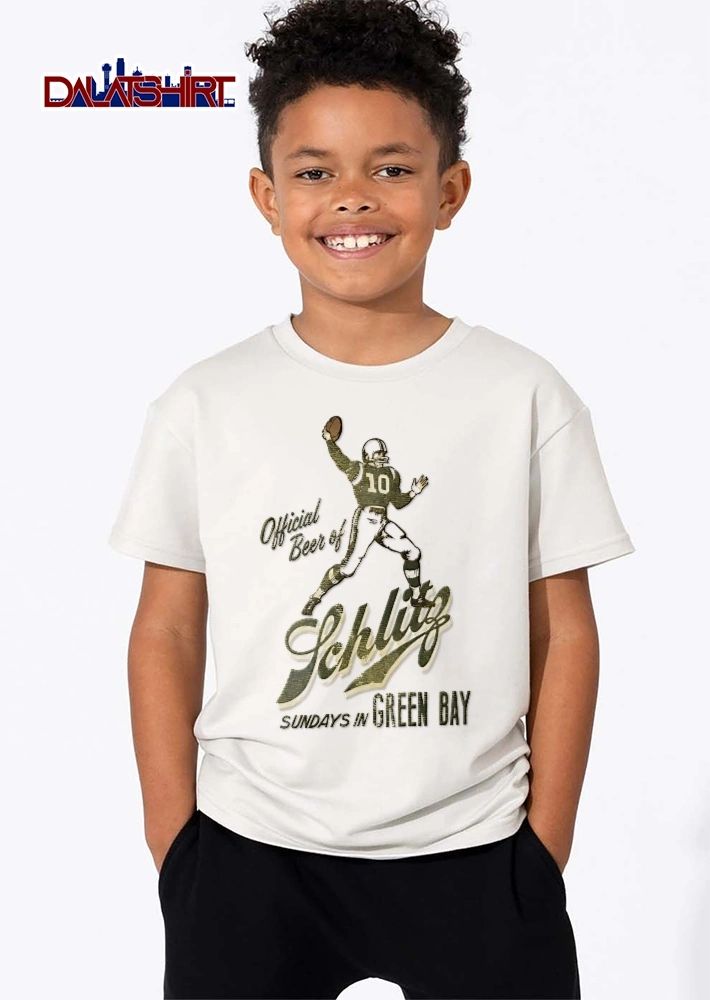 Schlitz Official Beer Of Sundays In Green Bay Vintage Football Player Throwing Ball shirt
