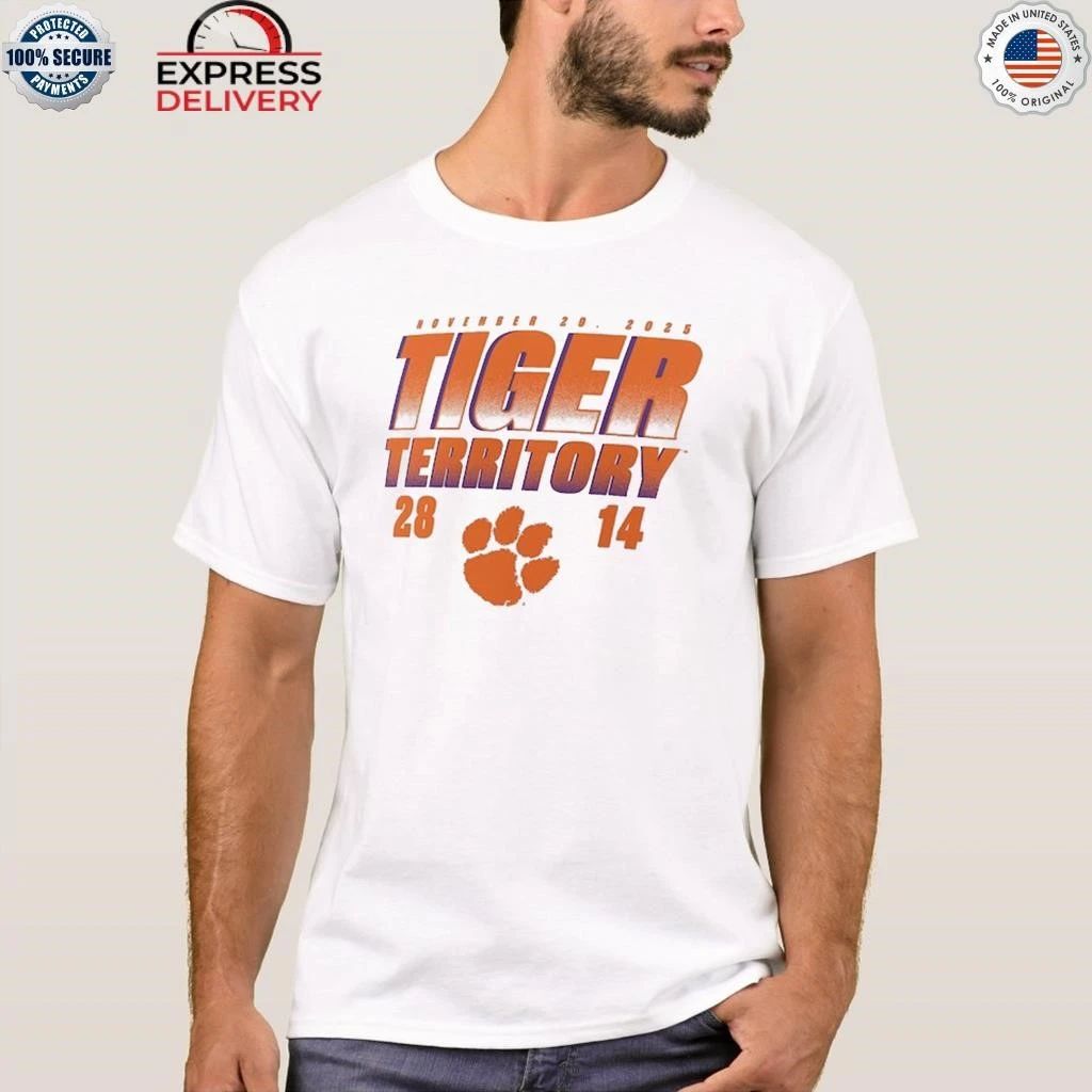 Clemson Tigers vs. South Carolina Gamecocks 2025 Score Shirt
