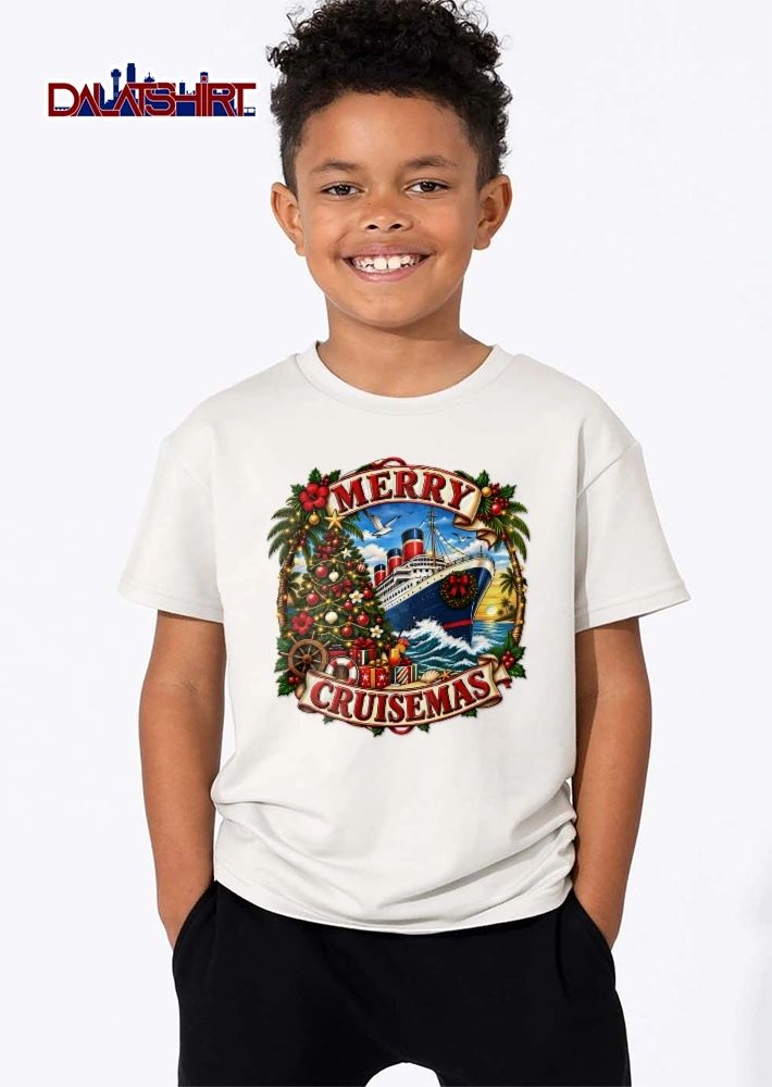 Merry Cruisemas Ocean Liner Christmas Tree Tropical Wreath shirt