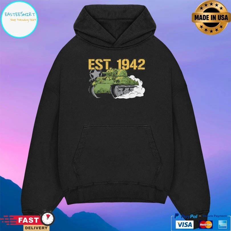 Ww2 Wayfinder Ww2 Sherman T-shirts